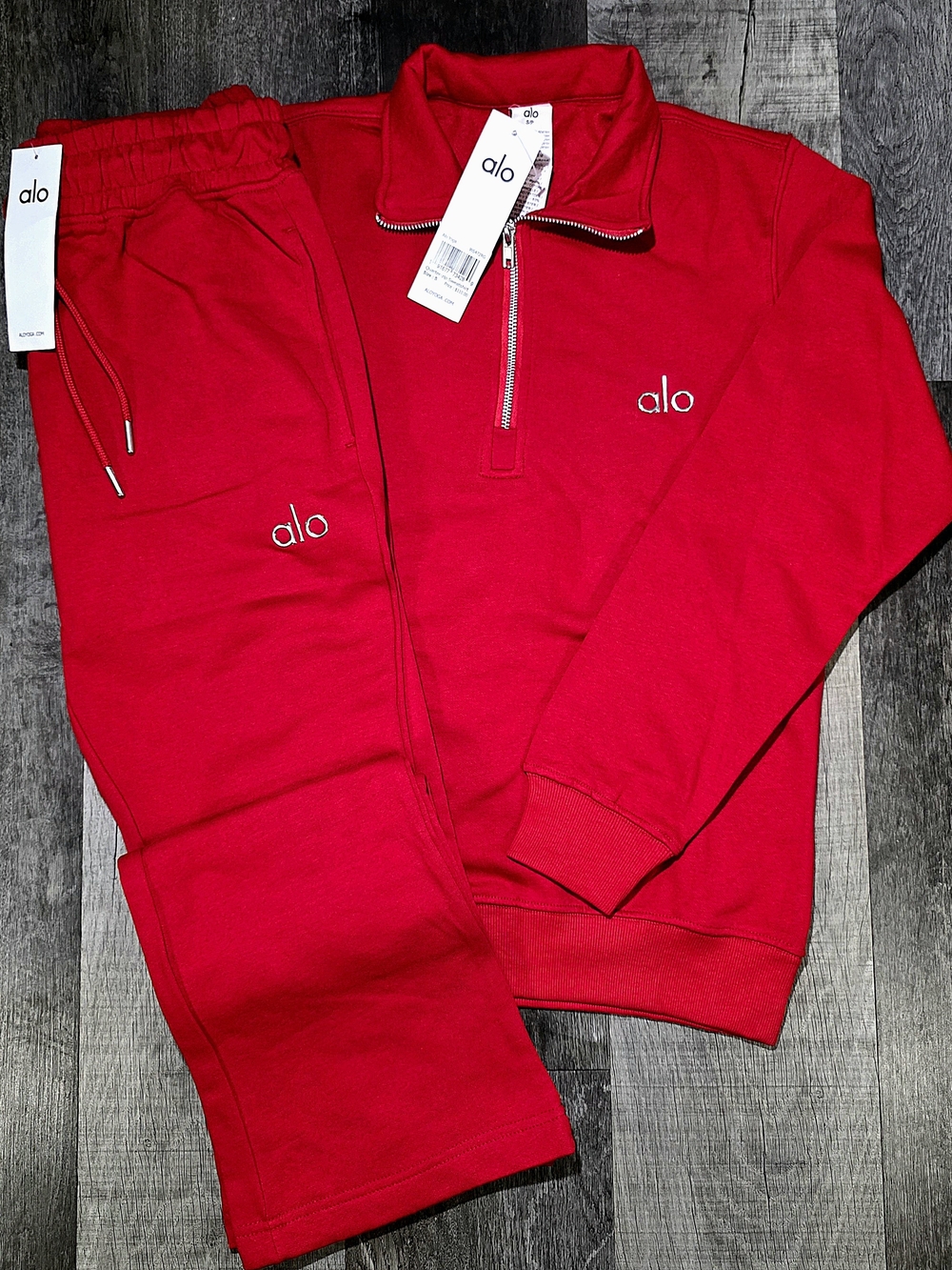 ALO Yoga Accolade Cherry Red Quater Zip & Flared Jogger Set